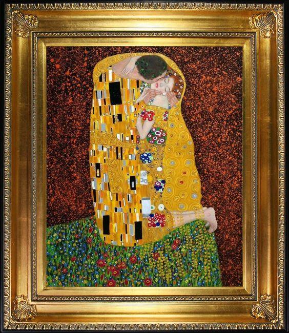 The Kiss Full View Gustav Klimt Oil Painting   1355 5596 252 570x650 