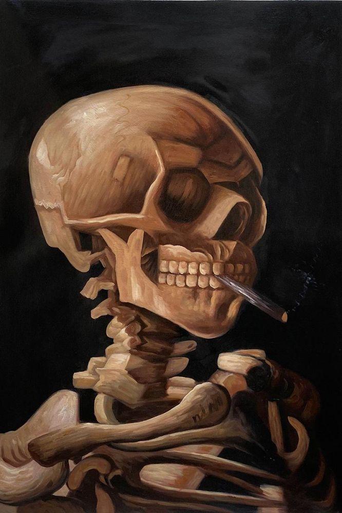 skull of a skeleton with burning cigarette        
        <figure class=